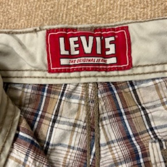 Men Shorts Levi's Size 36 Brown & Tan Plaid 100% Cotton Zip Fly Button Enclosure - Picture 5 of 5